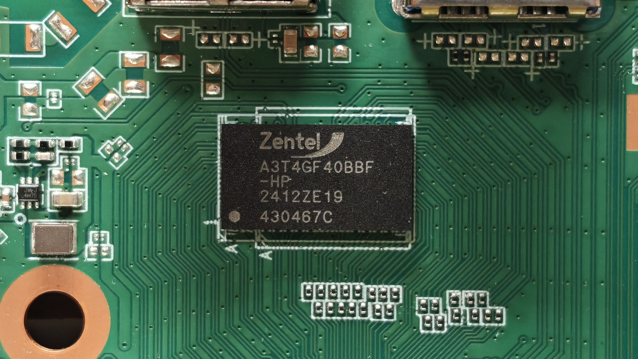 Zentel 力积电 A3T4GF40BBF-HP DDR3 内存颗粒丝印特写